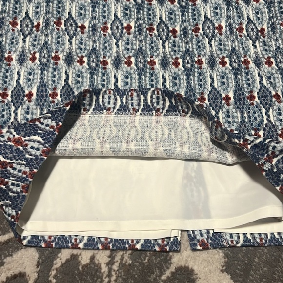 Loft skirt size 12 excellent condition lined. - Picture 2 of 5